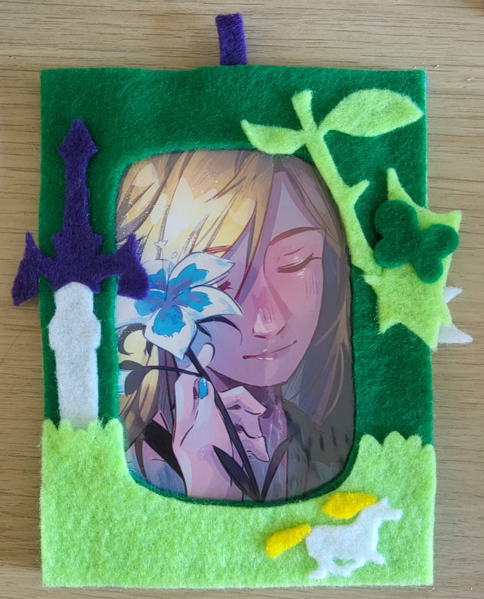 zelda themed felt photocard;
